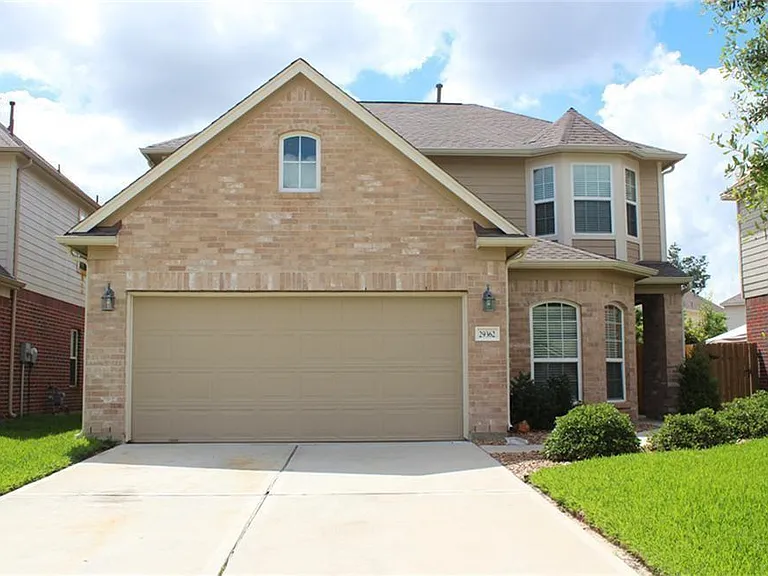 29362 Alba Rose Dr — Photo 1