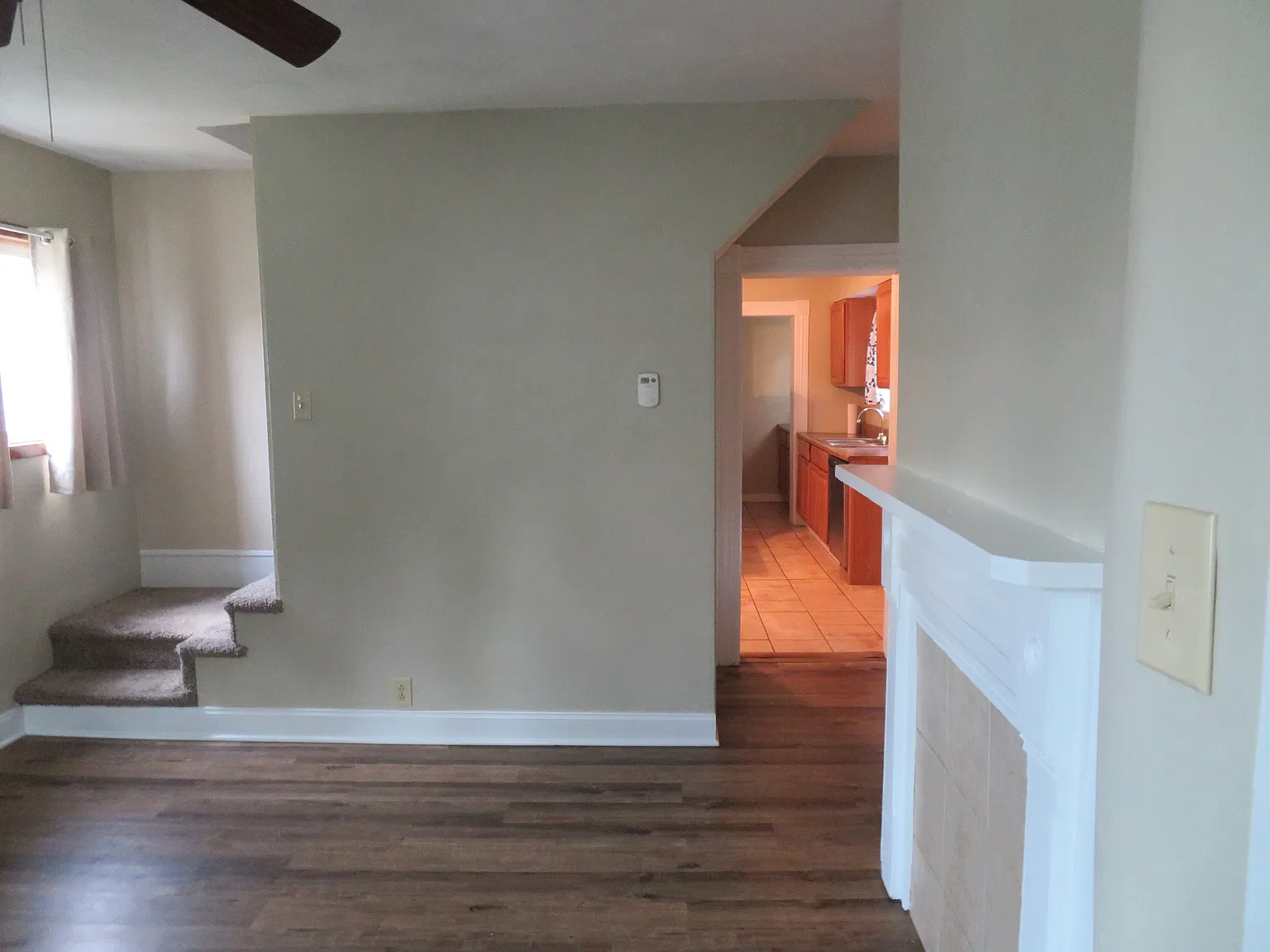 3 bed, 1200 sqft, $1,400 — Photo 4
