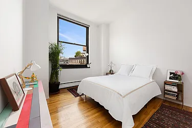 Rented by Nest Seekers International