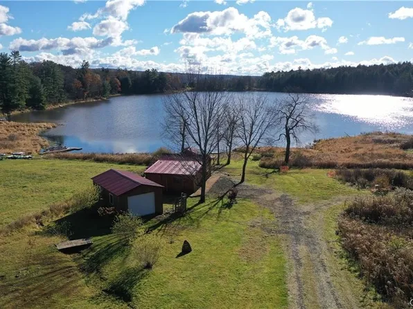 4050 State Route 221, Marathon, NY 13803