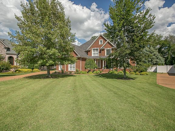 4th image of 1405 Bradberry Dr