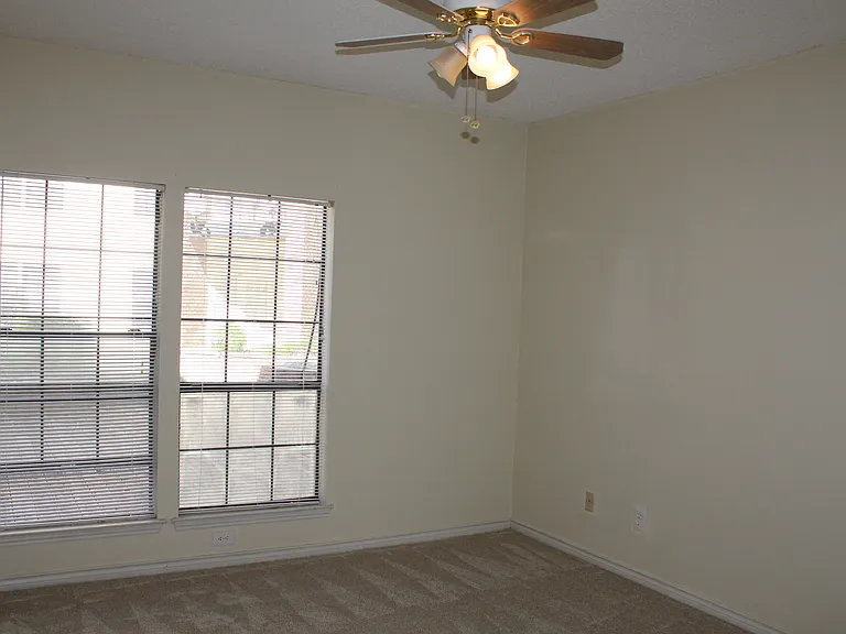 3001 Cedar St #114 — Photo 7