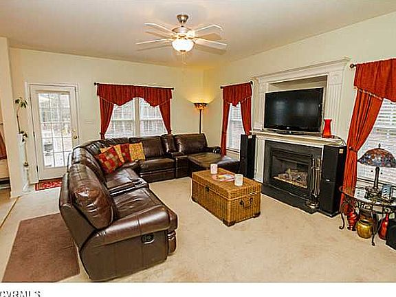 2nd image of 8208 Madeline Ct