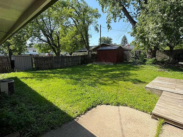 6337 Larcomb Dr — Photo 7