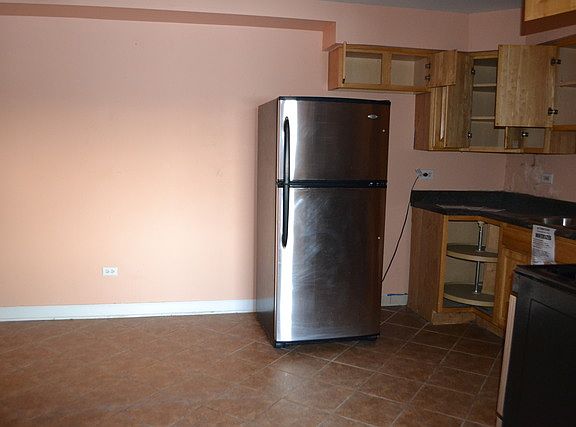 3rd image of 17220 71st Ave APT 3