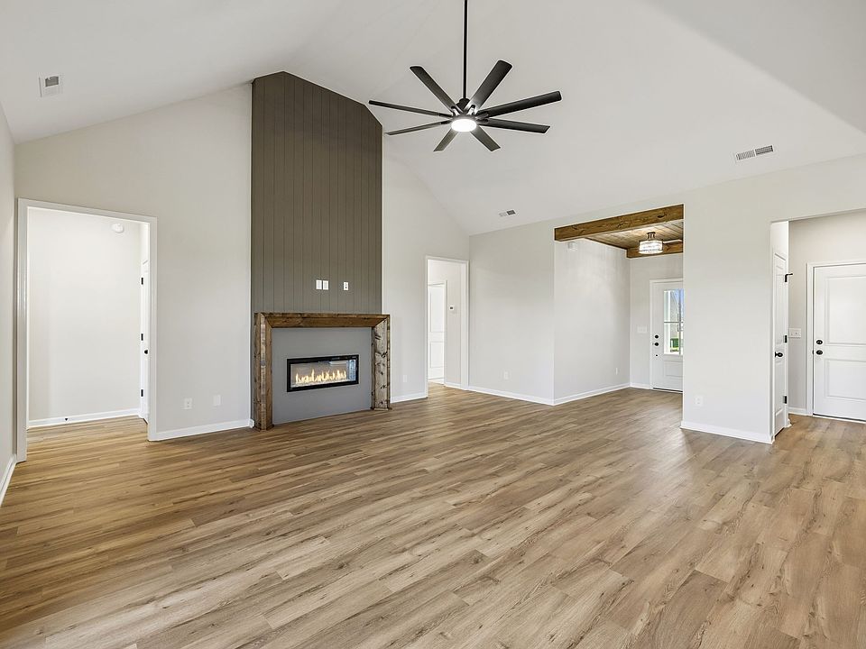 1st image of 124 Lookout Dr Lot 7