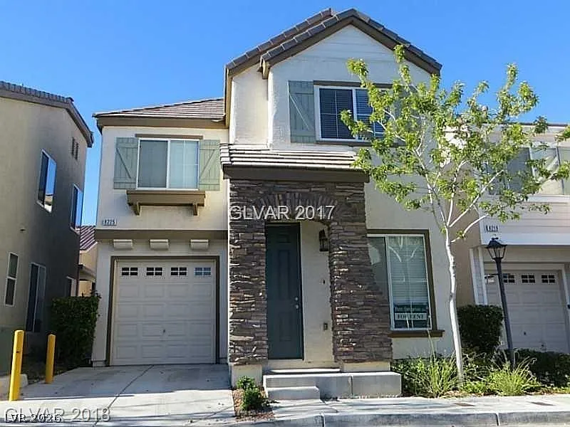 3 bed, 2.5 bath, 1311 sqft, $1,800 — Photo 1