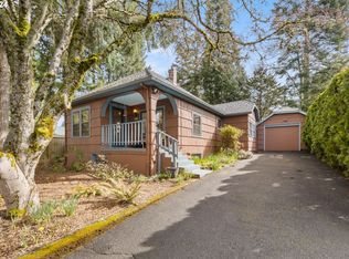 7454 SW 53rd Ave, Portland, OR 97219