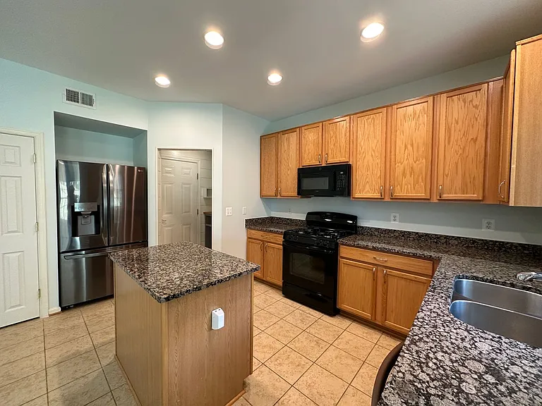 13758 Restina Rd — Photo 13