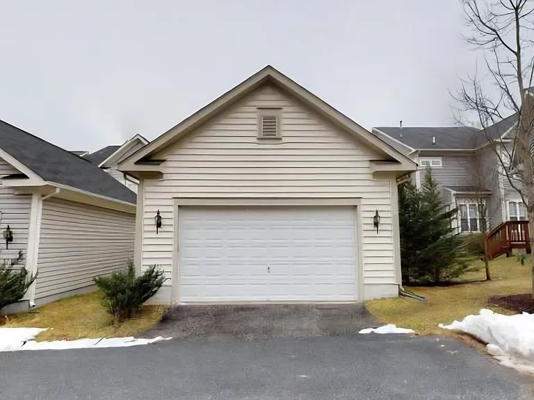13131 Clarksburg Square Rd — Photo 20