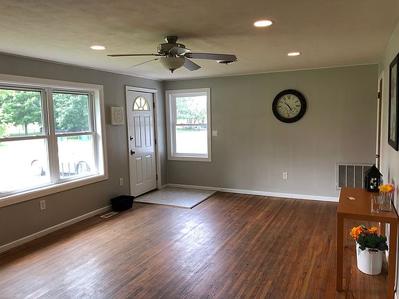 4th image of 505 W Hortense Dr