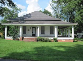 509 S 3rd St, Logansport, LA 71049