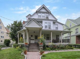 27 Linden Pl #2F, New Rochelle, NY 10801