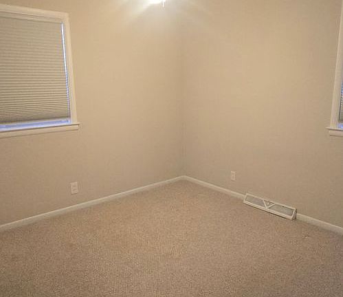 3rd image of 17961 Floral St
