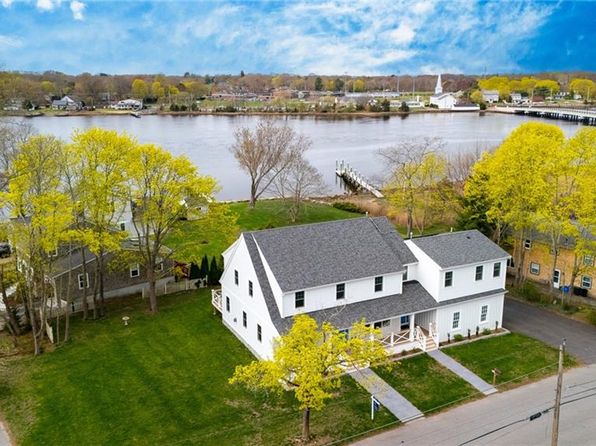 27 Bowden Ave, Barrington, RI 02806
