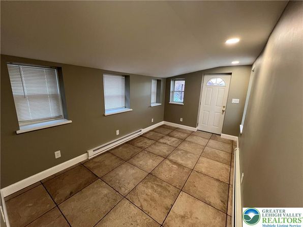 3790 Redbud Dr,, Slatington, PA