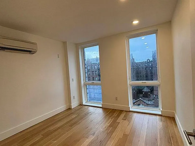 200 Linden Blvd #6G — Photo 3