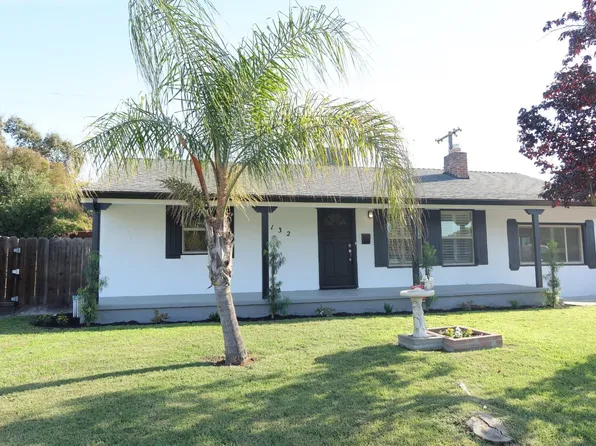 2132 Lake Dr, Stockton, CA 95204