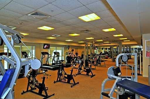 4th image of 511 SE 5th Ave APT 1002
