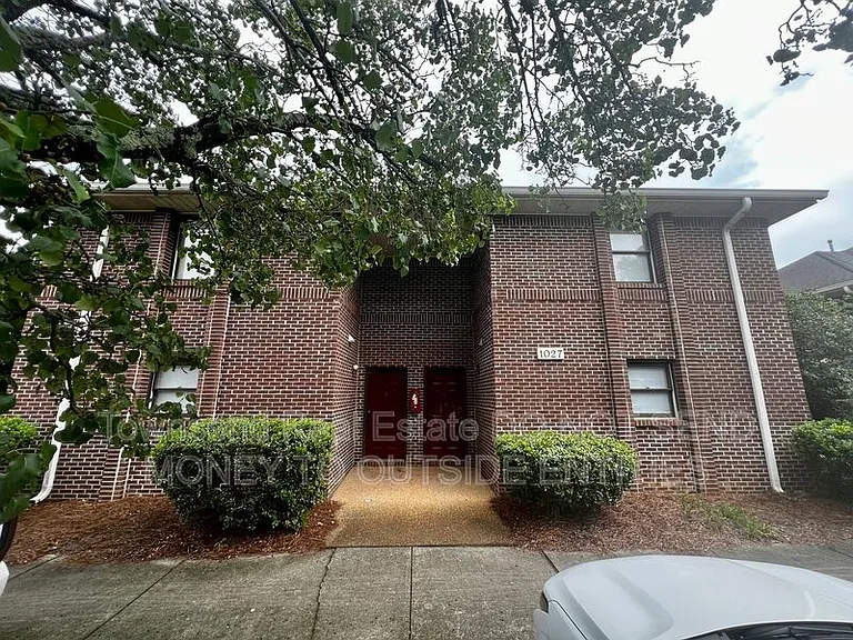 1027-2 Ancestry Dr — Photo 19