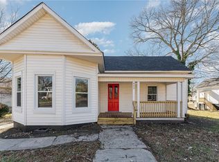 805 N Mebane St, Burlington, NC 27217