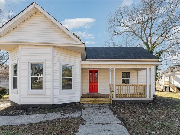 805 N Mebane St #A & B, Burlington, NC 27217