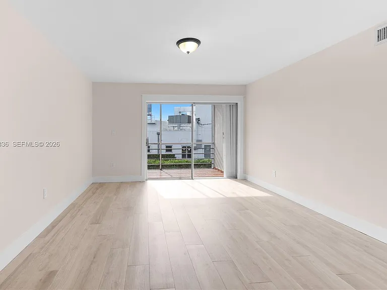 8752 SW 12th St #201 — Photo 15