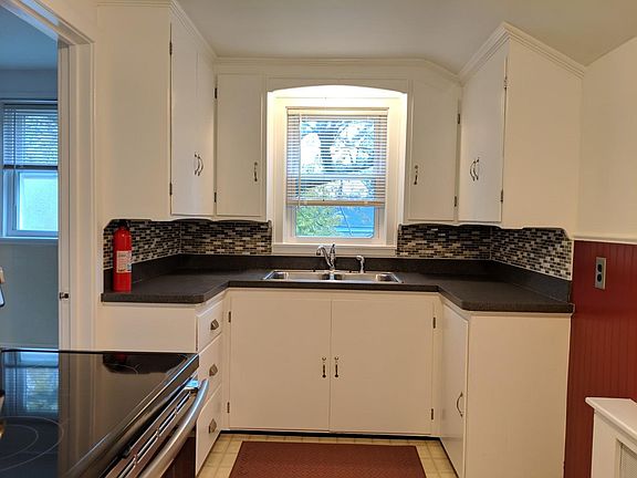 2nd image of 482 Old Falls Blvd #3