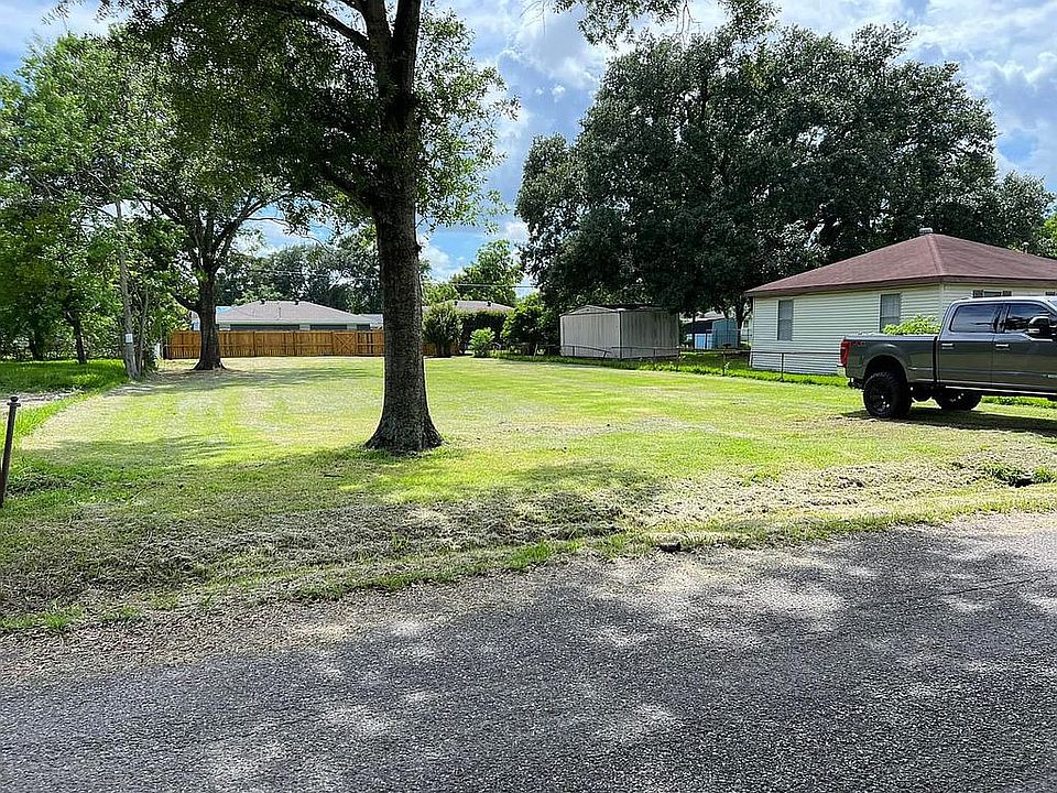 2nd image of 3141 Oak Ave