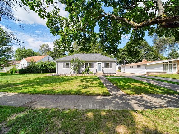 2nd image of 744 Briarcliff Rd