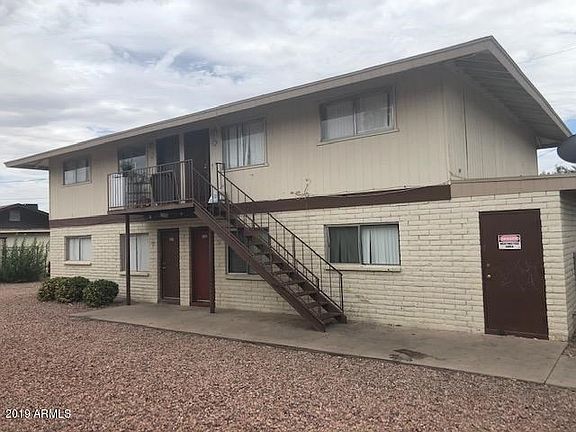 227 Doran Front