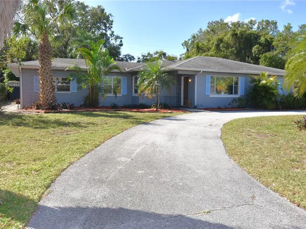 720 Avenue E SE, Winter Haven, FL 33880