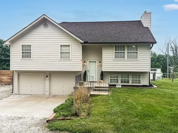 4033 N 123rd St, Kansas City, KS 66109