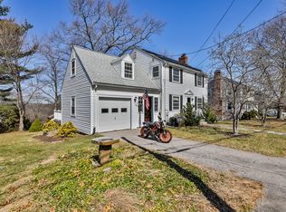 17 Carlson Rd, Milton, MA 02186