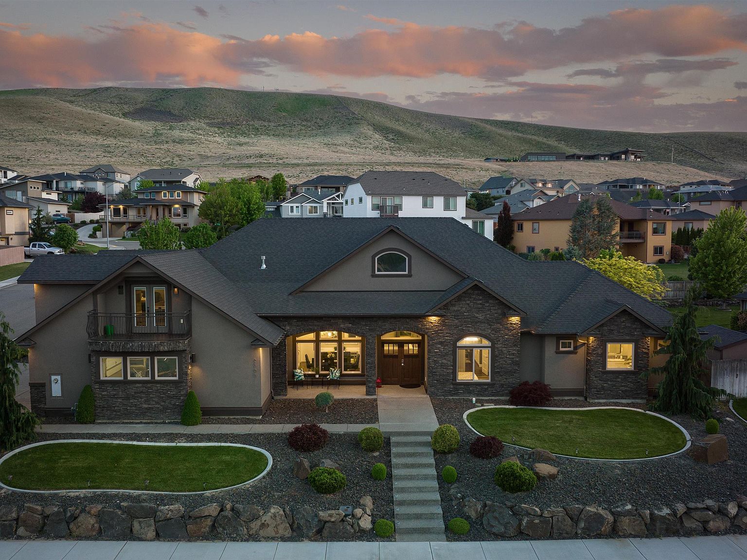 2303 W 49th Ave, Kennewick, WA 99337 MLS 268546 Zillow