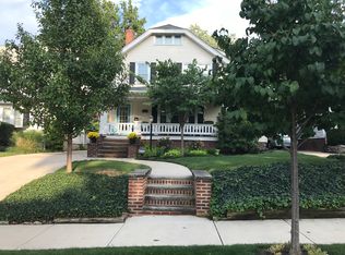 1509 Chesterland Ave, Lakewood, OH 44107