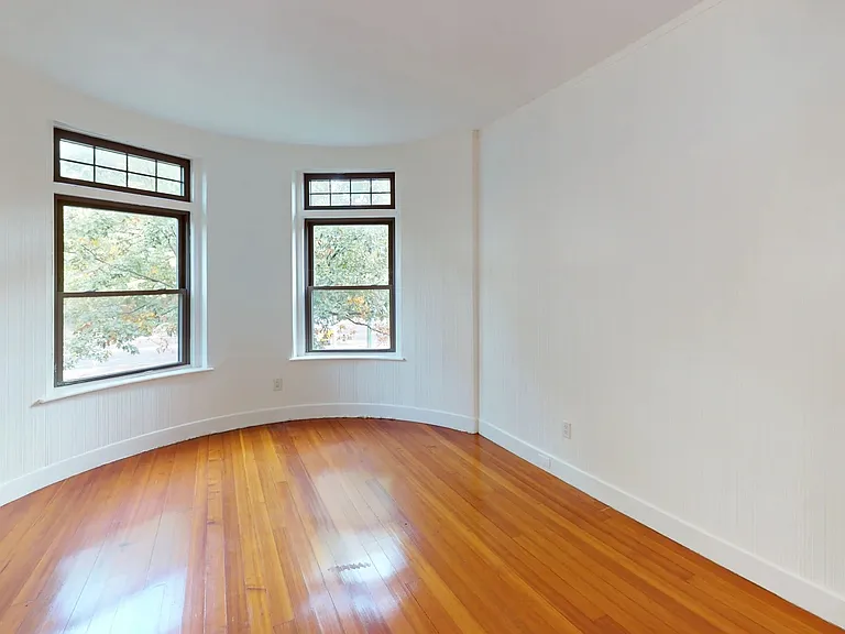 1805 Beacon St #2 — Photo 8