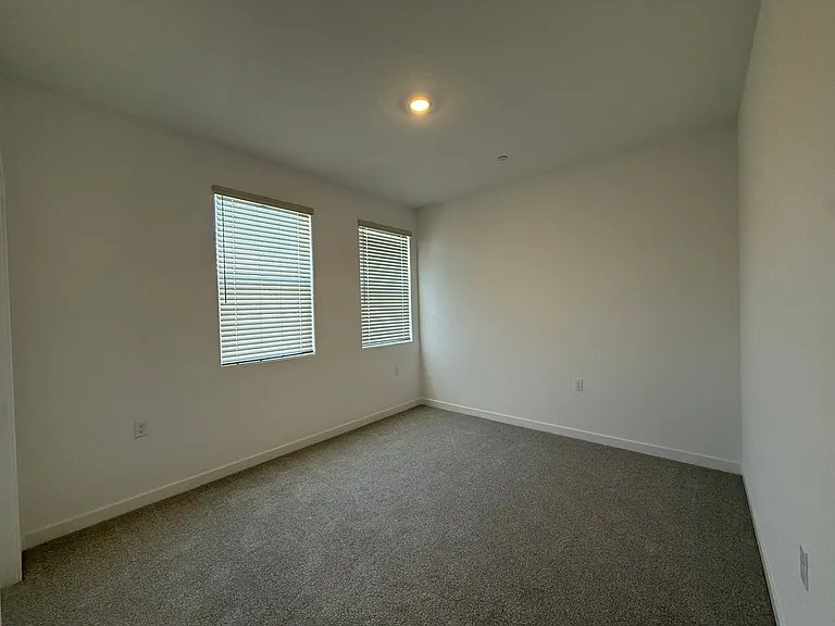 1036 Fruitwood Ave — Photo 34