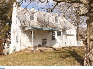 230 Dallas Rd, Willow Grove, PA 19090