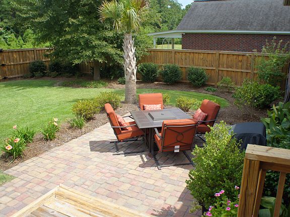 5th image of 8761 Alexandria Dr