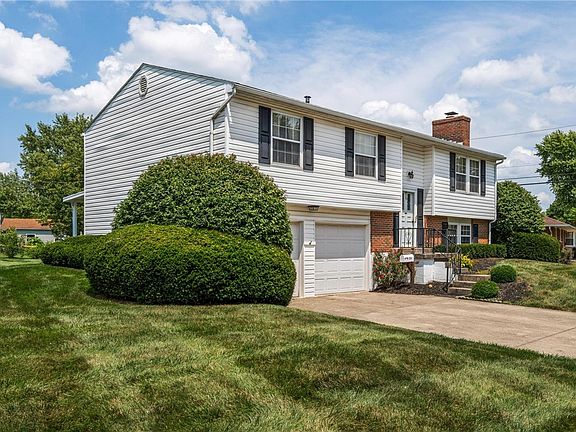 2nd image of 416 Redbud Ln
