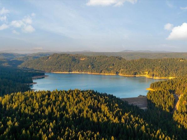 21293 Scotts Flat Rd, Nevada City, CA 95959