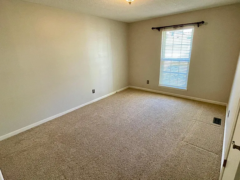 115 Cahaba Forest Dr — Photo 13