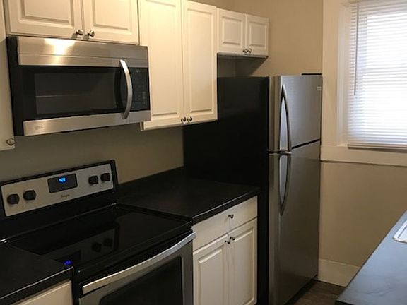 3rd image of 2007 N Harrison St #2