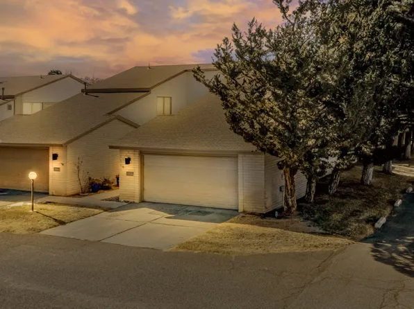 10536 Montgomery Blvd NE, Albuquerque, NM 87111
