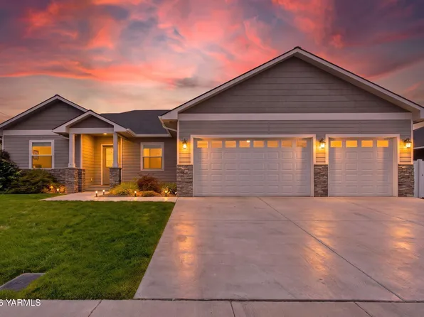 2114 S 70th Ave, Yakima, WA 98903