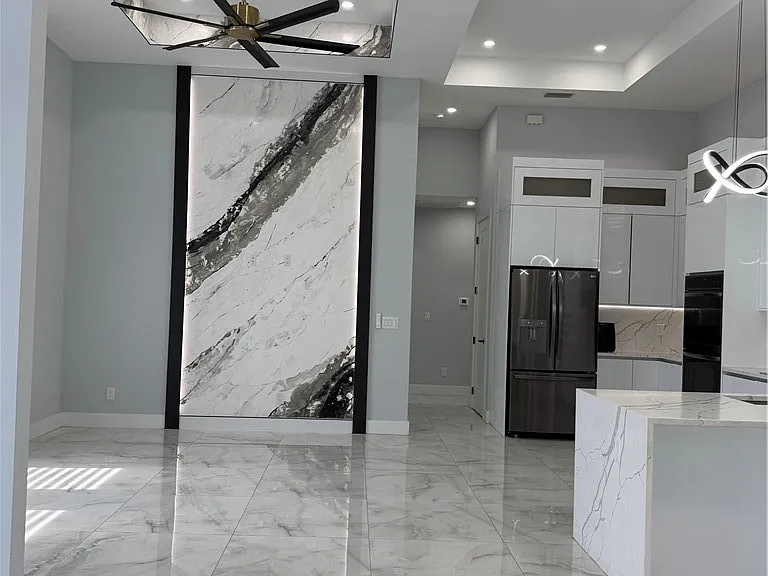 221 SW 25th Ave — Photo 5