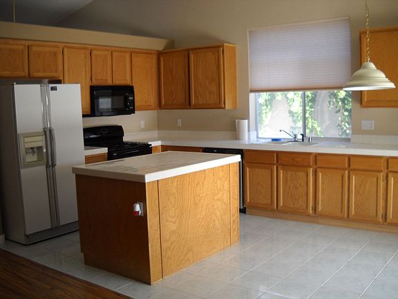 Kitchen with all appliances included.