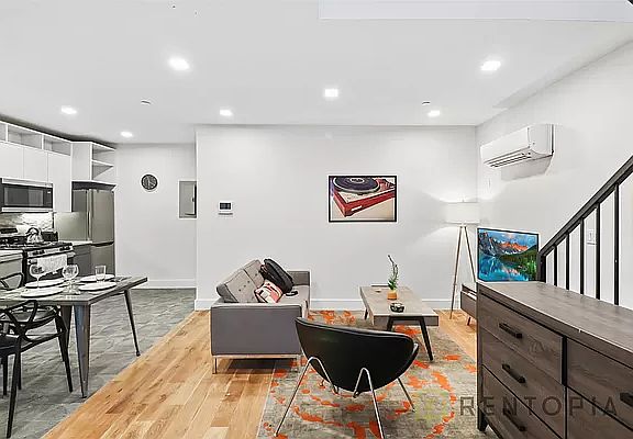 3rd image of 99 N 4th St #405