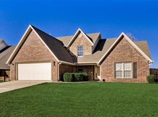 3270 Pinot Ave, Springdale, AR 72764